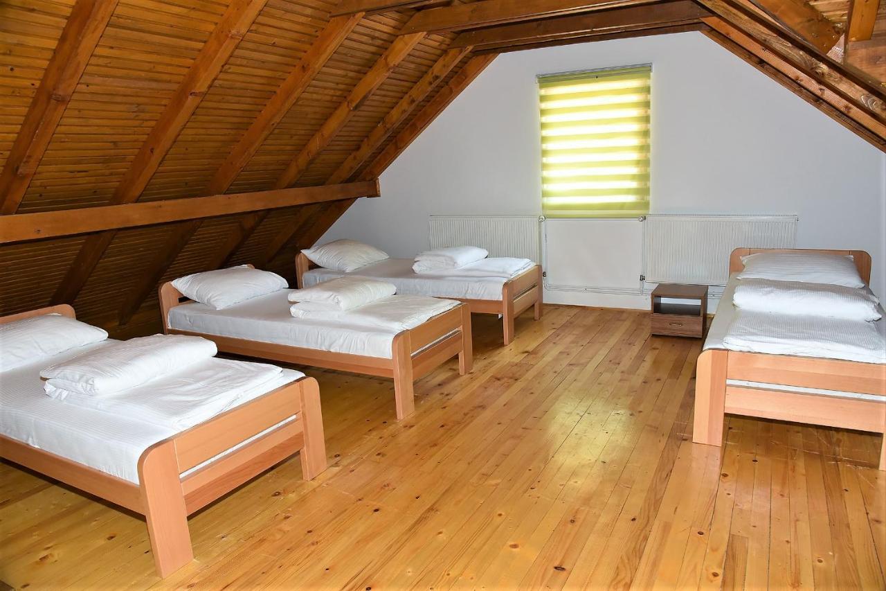 Vila "Maglic" Tjentiste Exteriör bild