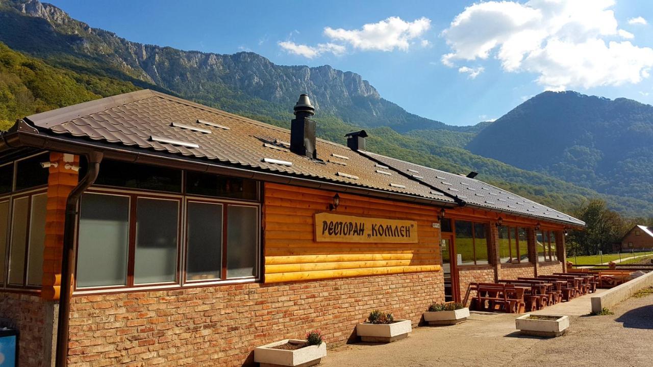 Vila "Maglic" Tjentiste Exteriör bild