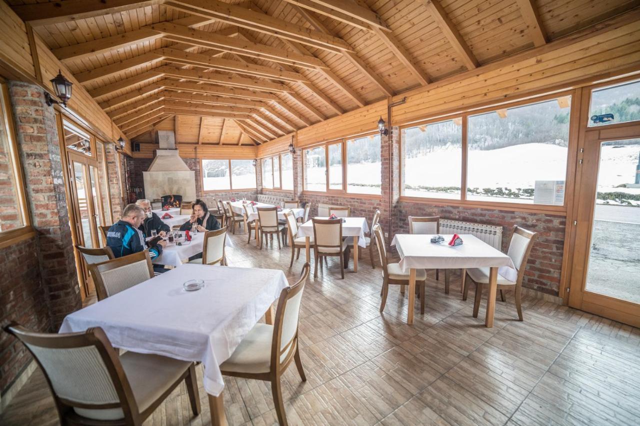 Vila "Maglic" Tjentiste Exteriör bild