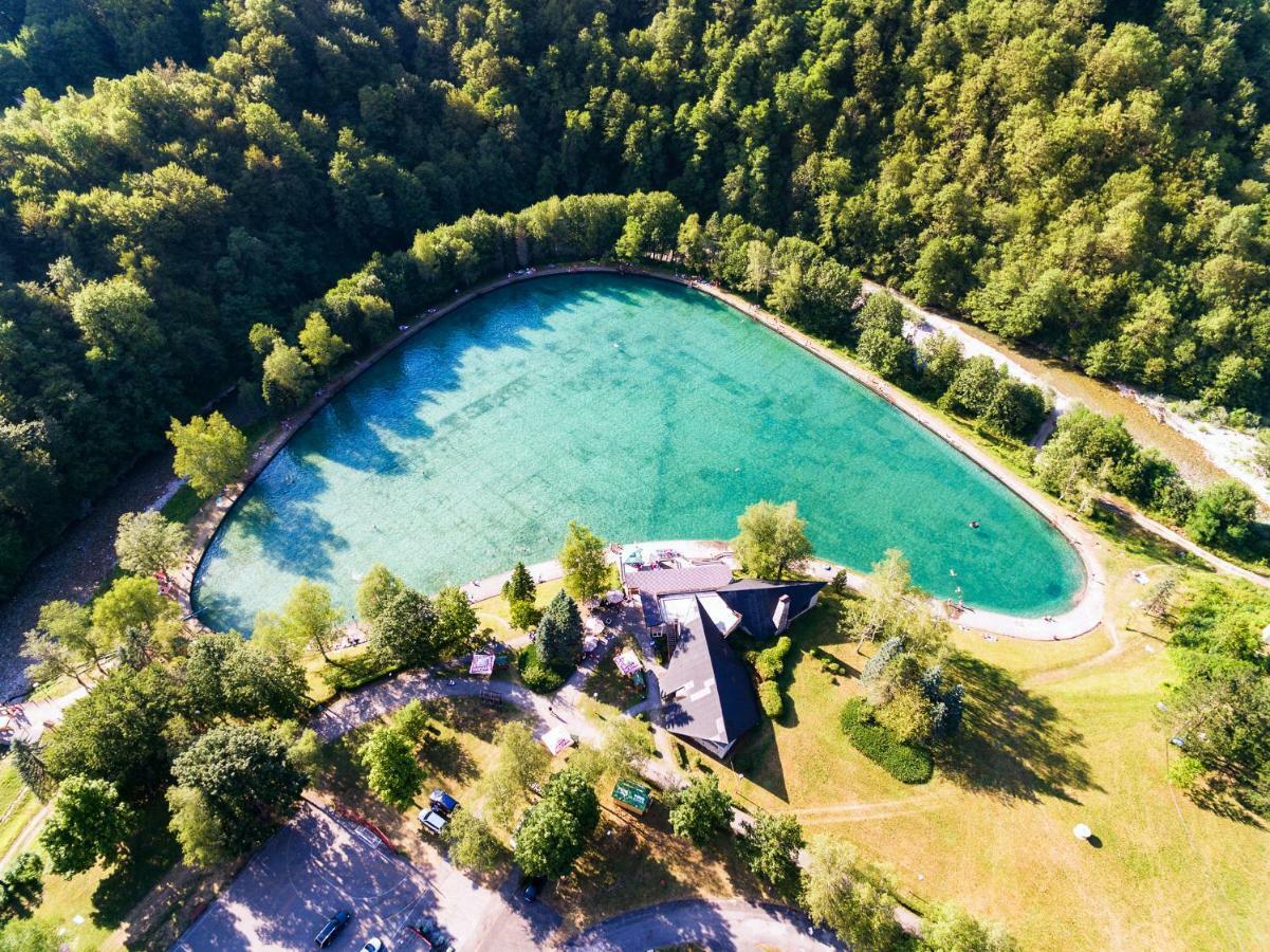 Vila "Maglic" Tjentiste Exteriör bild